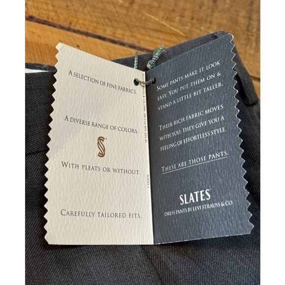 NEW Slates by Levi Strauss Vintage Gray Pleated Cuffed Dress Suit Pants 44x30 - Picture 4 of 9